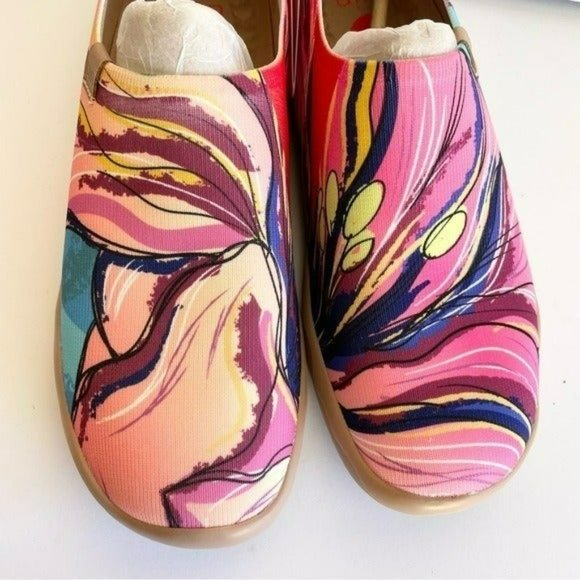 Size 10.5 NWT UIN Slip On Shoes Knitted Upper Lily Blossom - Picture 6 of 7